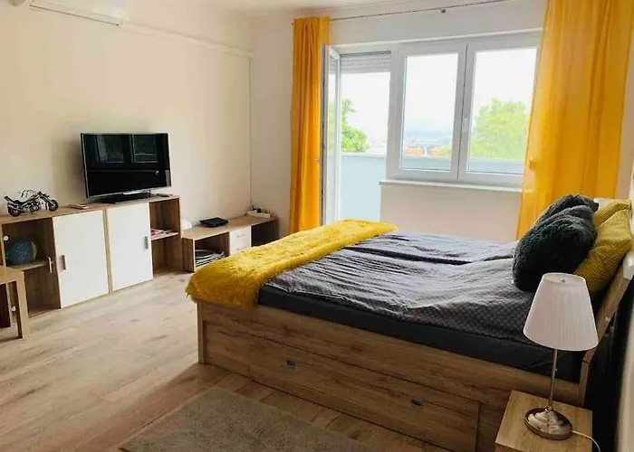 45m2 Buda Hillside With Panorama! דירה